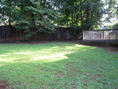 325 Veranda Park Ln, Macon, GA 31210 - photo 2