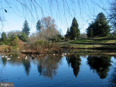 113 Cadwalader Dr, Trenton, NJ 08618 - photo 2