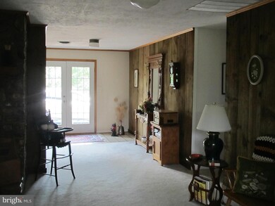 2146 S Lakeshore Dr, Louisa, VA 23093 - photo 2