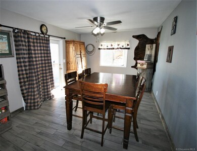 4211 E 6th St, Cheyenne, WY 82001 - photo 3