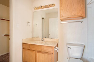 1213 Lovett St unit 1201, Tomball, TX 77375 - photo 3