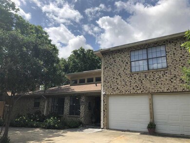 1411 Wildrose Ln, Laredo, TX 78041 - photo 3