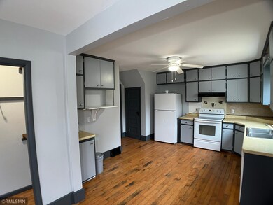 320 7th St S, Sauk Rapids, MN 56379 - photo 5