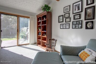 3110 Bridle Ln, Anchorage, AK 99517 - photo 3