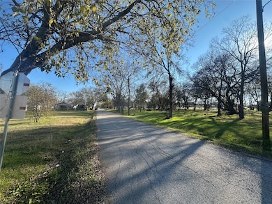 TBD E Freeman St, Ennis, TX 75119 - photo 5