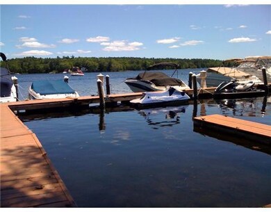 Waterfront/Dock/Pier. This unit...