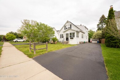 25 Turner Place, Albany, NY 12209 - photo 4