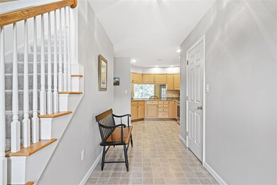 231 Cushing Rd unit 7-4A, Newmarket, NH 03857 - photo 4