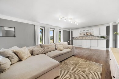 2608 Queens Ln, Dyer, IN 46311 - photo 5