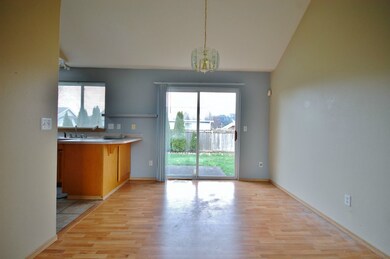 305 Coplan St SW, Orting, WA 98360 - photo 2