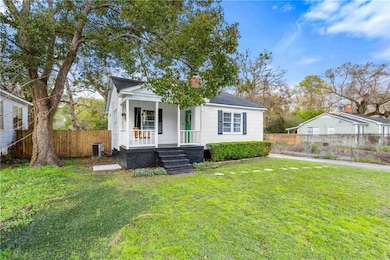 208 Pinehill Dr, Mobile, AL 36606 - photo 4