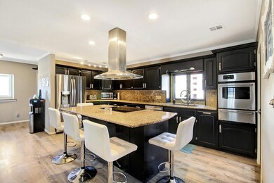 613 Willowbrook Rd, Parsons, KS 67357 - photo 7