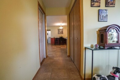 948 Robin Ct, Dyer, IN 46311 - photo 3