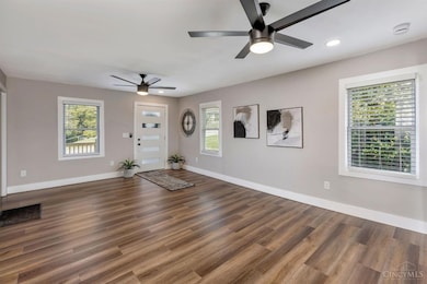 5753 Boomer Rd, Cincinnati, OH 45247 - photo 5