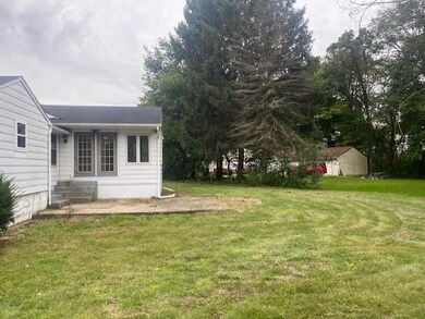 58675 Crumstown Hwy, South Bend, IN 46619 - photo 3