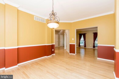 312 Brushwood Dr, Owings Mills, MD 21117 - photo 6