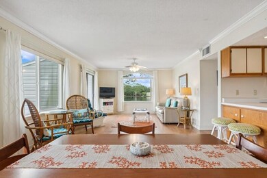 06_101OldFerryRd_26D_2014_FlexMLS800x600