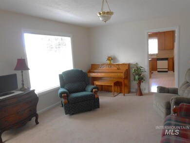 800 W 21st St, Burley, ID 83318 - photo 7