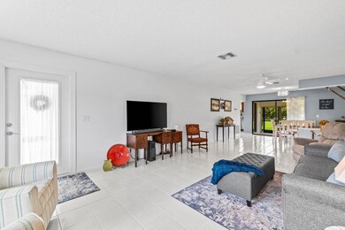 4260 Mango Tree Ct unit B, Boynton Beach, FL 33436 - photo 4