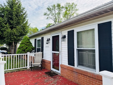 10073 Pippin Rd, Cincinnati, OH 45231 - photo 4