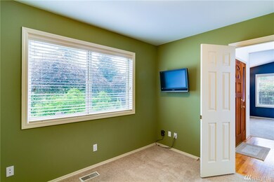 8932 218th St SW, Edmonds, WA 98026 - photo 6