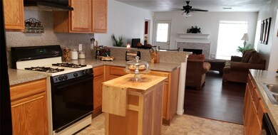 3814 Villa Glen Dr, Houston, TX 77088 - photo 6