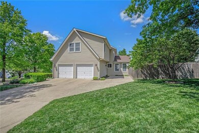 8117 Bell Rd, Lenexa, KS 66219 - photo 2