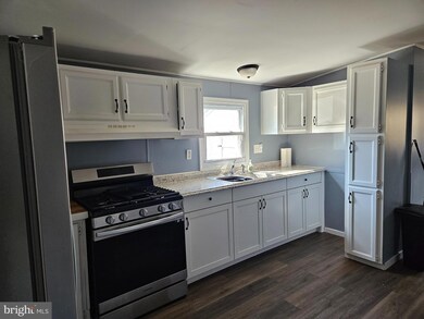 221 Adams Ave, Williamstown, NJ 08094 - photo 7