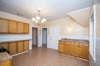 19 Oneida Ave unit 2, Brockton, MA 02301 - photo 2
