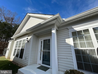 12374 Grantley Ct, Woodbridge, VA 22192 - photo 2