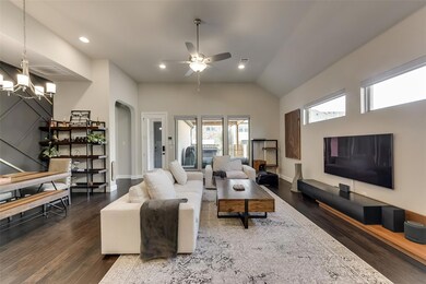 3742 Harvest Ln, Frisco, TX 75034 - photo 4