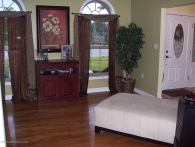 109 Ridgeview Ln, Olyphant, PA 18447 - photo 4