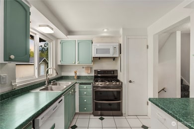 19810 10th Dr SE, Bothell, WA 98012 - photo 7