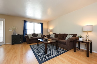50 Heywood St unit 50, Worcester, MA 01604 - photo 7
