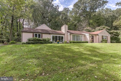 1407 Highview Dr, Lutherville Timonium, MD 21093 - photo 2