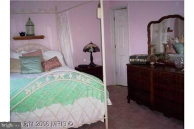 45543 Hutchens Square, Sterling, VA 20166 - photo 4