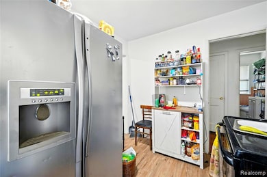 18995 Fielding St, Detroit, MI 48219 - photo 5