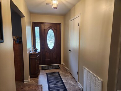 2108 Pine St, Stuttgart, AR 72160 - photo 3