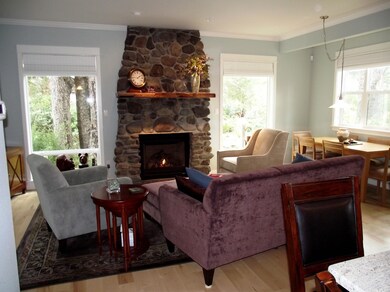 Living rm b