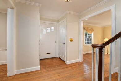 93 Hawthorn Ave, Needham, MA 02492 - photo 7