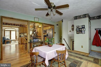 7105 Bridoon Ave, Sykesville, MD 21784 - photo 3