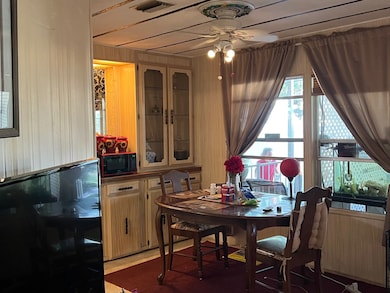 Formal dining room