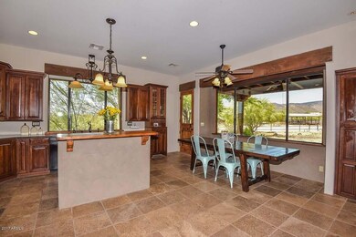 Kitchen-Breakfast Room