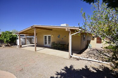 Backyard covered patio!