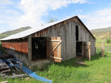 50214 Highway 402, Monument, OR 97864 - photo 6