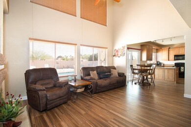 3) FAMILY ROOM
