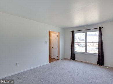 12510 Macduff Dr, Fort Washington, MD 20744 - photo 5