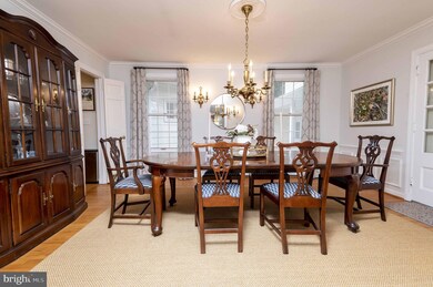 10426 Falls Rd, Lutherville Timonium, MD 21093 - photo 4