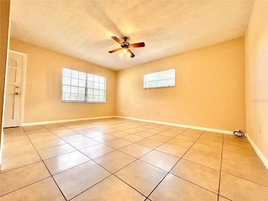 530 Park Ave unit 532, Umatilla, FL 32784 - photo 5