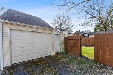 Garage 1